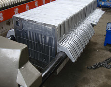 液壓壓緊630型板框式鑄鐵壓濾機